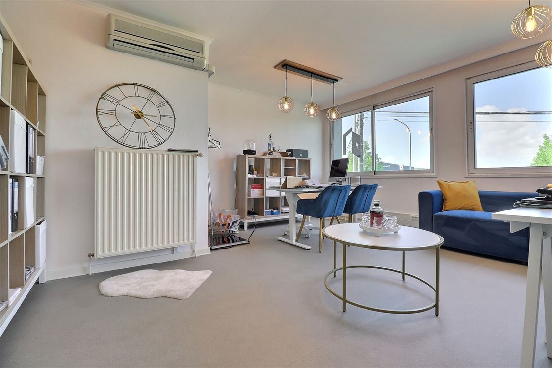 Local commercial à ERPENT (0 chambre)