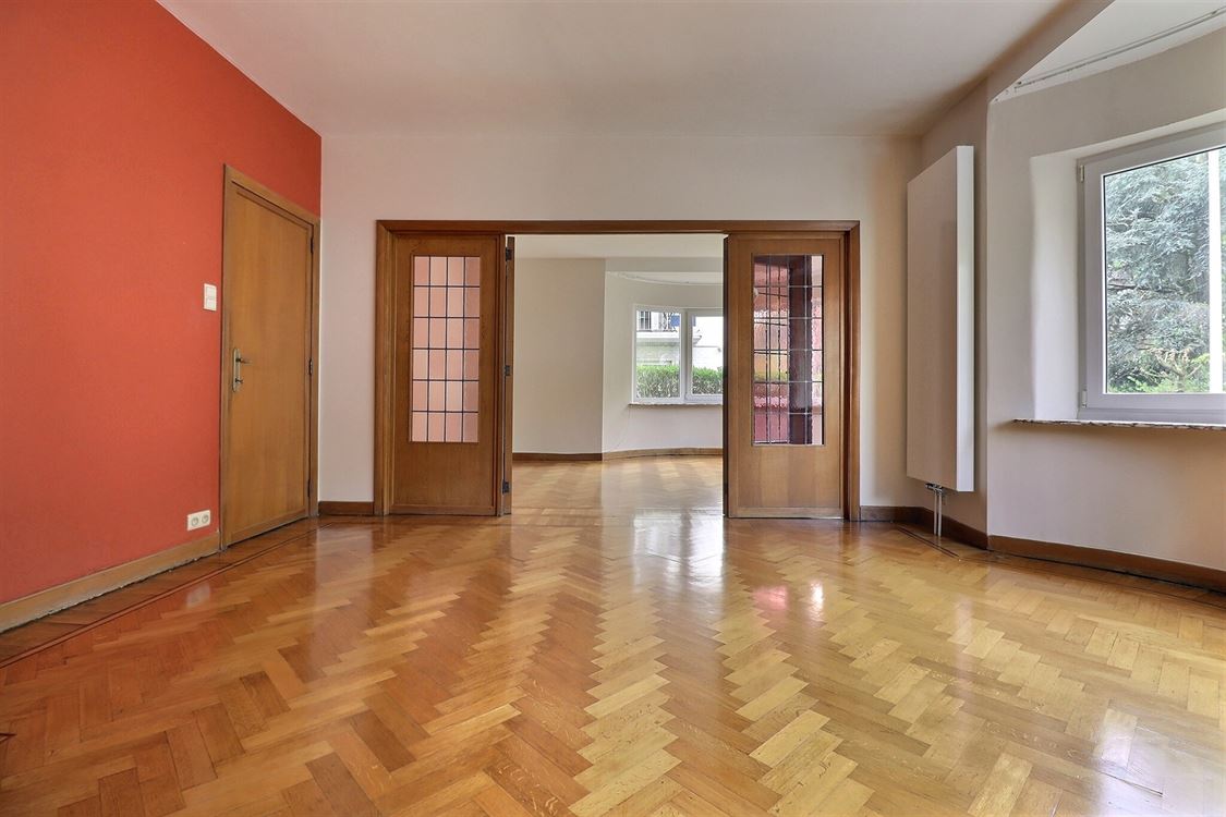Villa/maison/ferme à NAMUR (5 chambres)