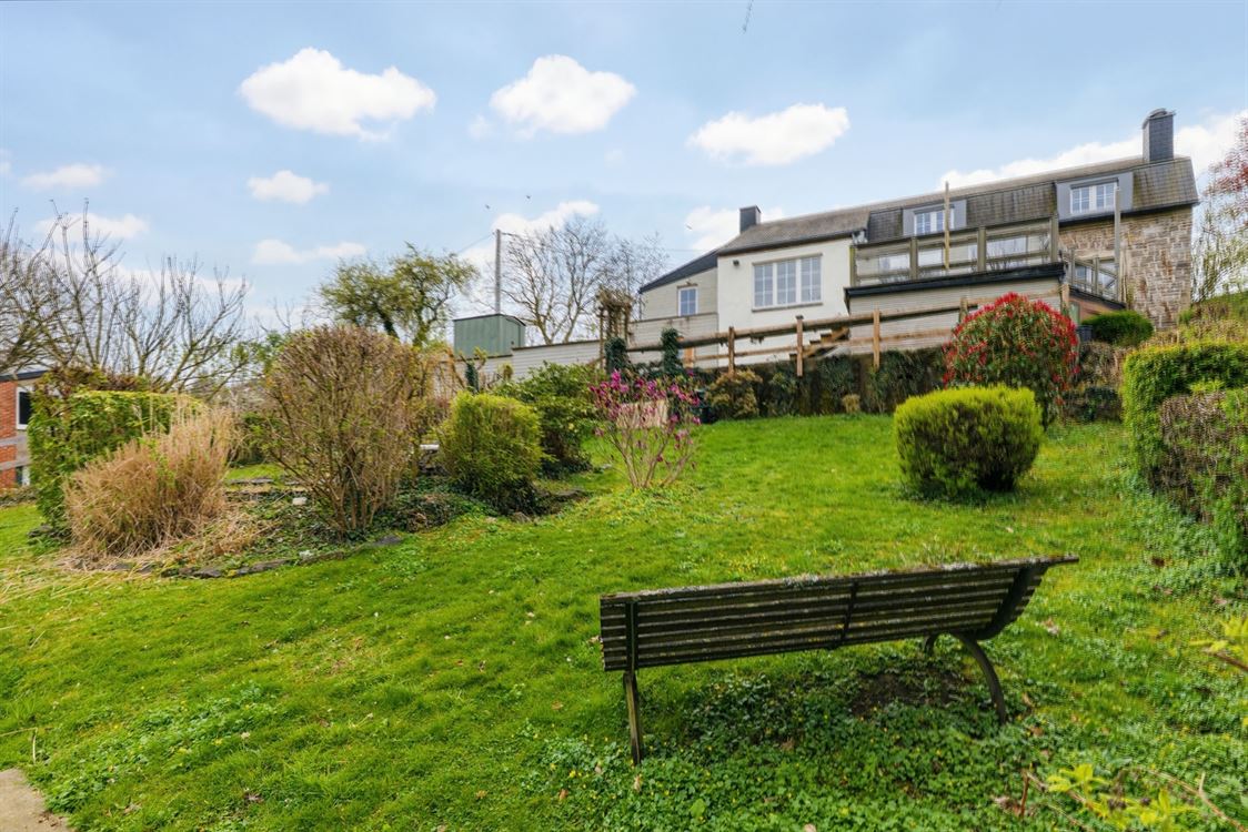 Villa/maison/ferme à LIVES-SUR-MEUSE (3 chambres)
