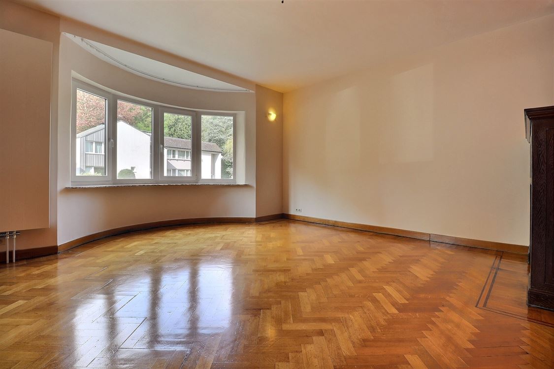 Villa/maison/ferme à NAMUR (5 chambres)