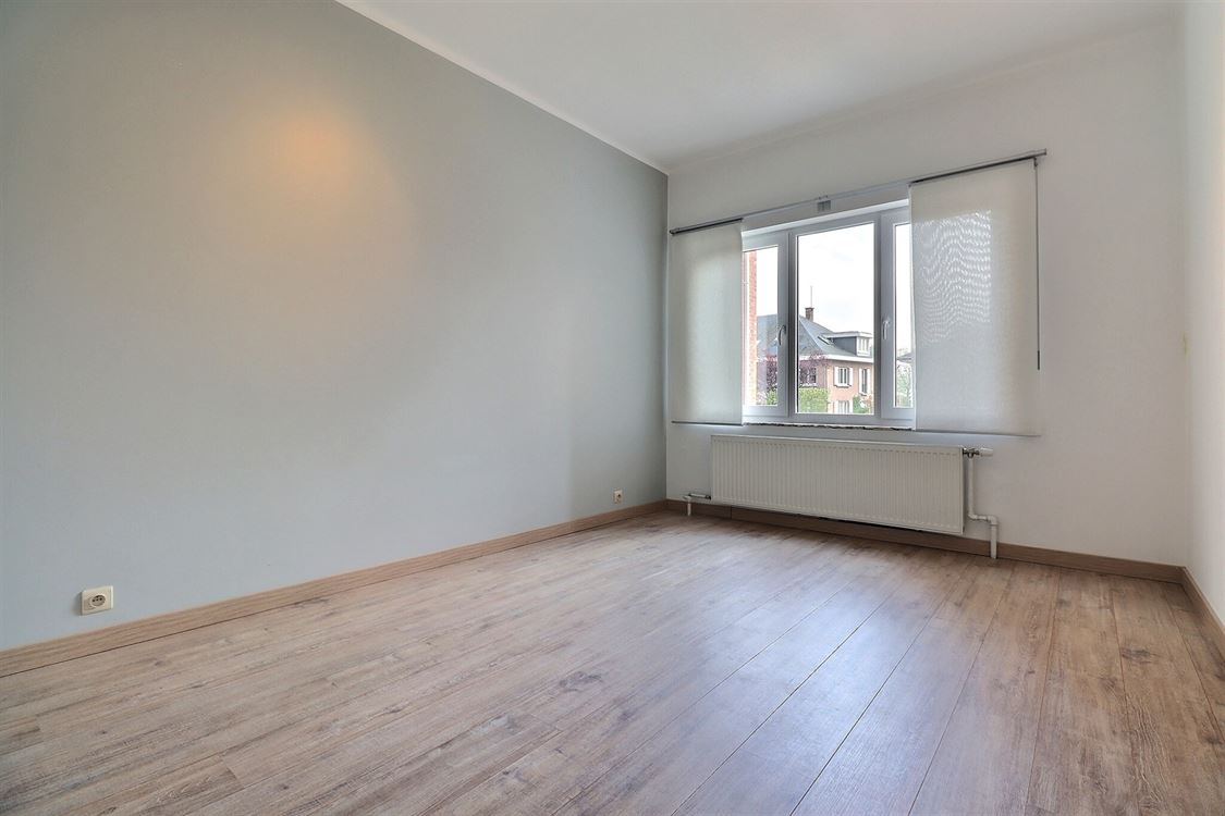 Villa/maison/ferme à NAMUR (5 chambres)