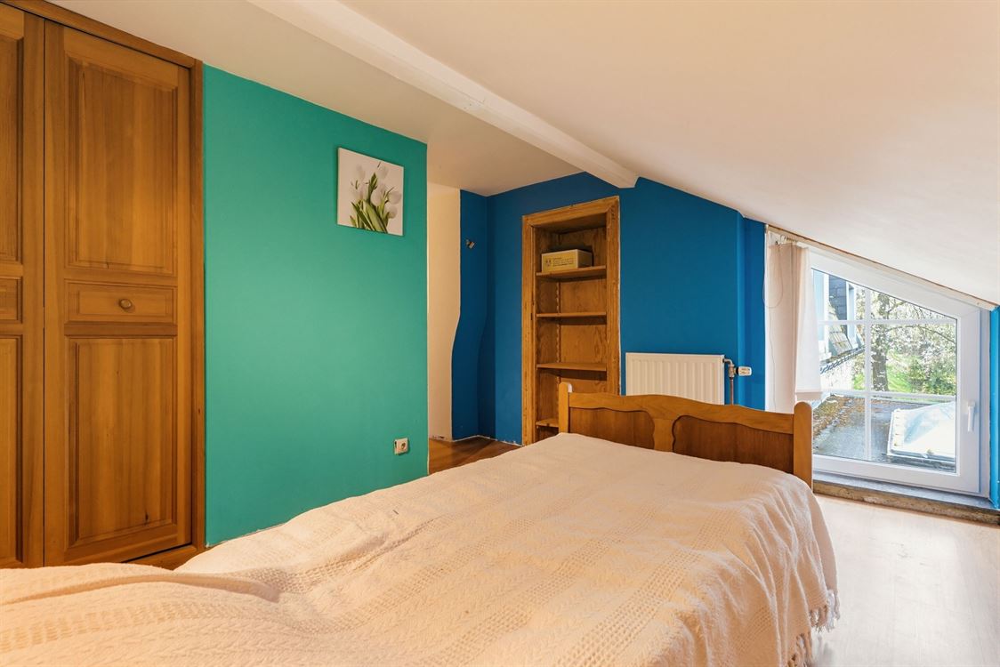 Villa/maison/ferme à LIVES-SUR-MEUSE (3 chambres)