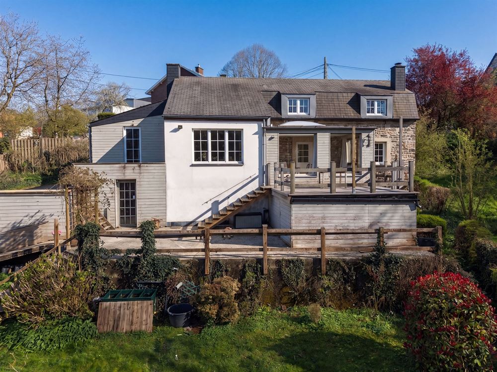 Villa/maison/ferme à LIVES-SUR-MEUSE (3 chambres)