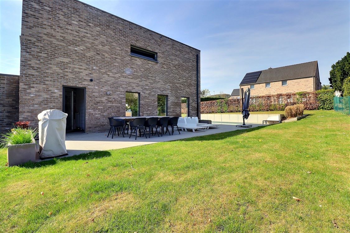 Villa/maison/ferme à Wépion (5 chambres)