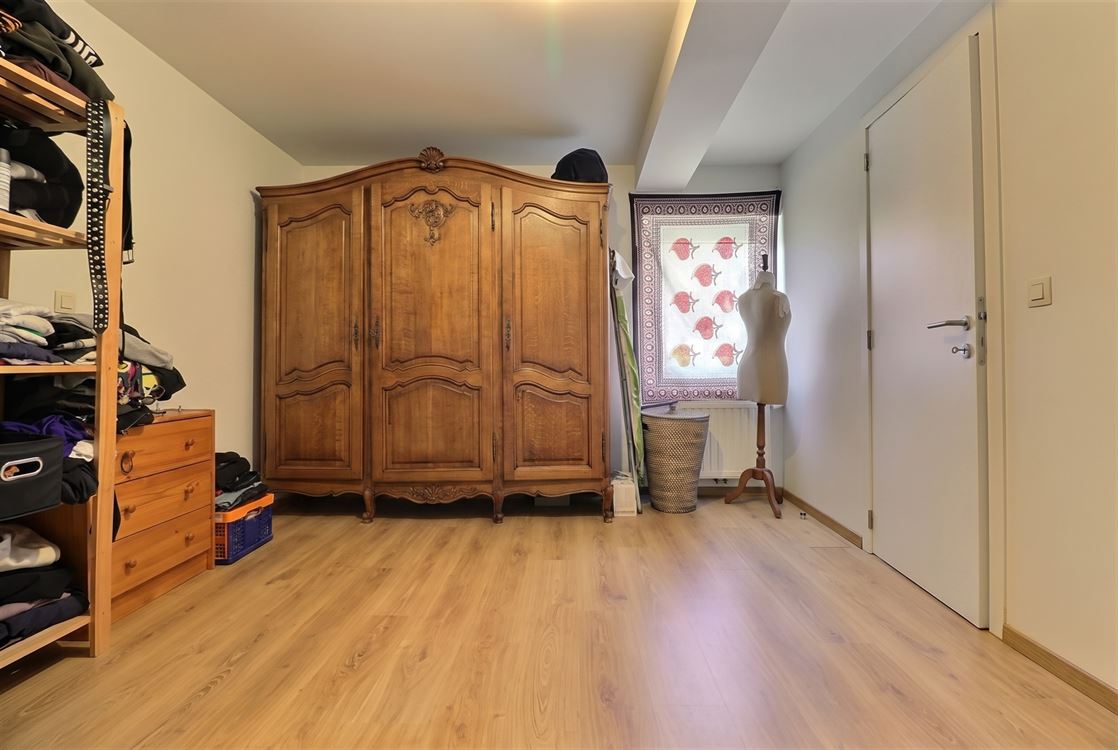 Villa/maison/ferme à ASSESSE (3 chambres)
