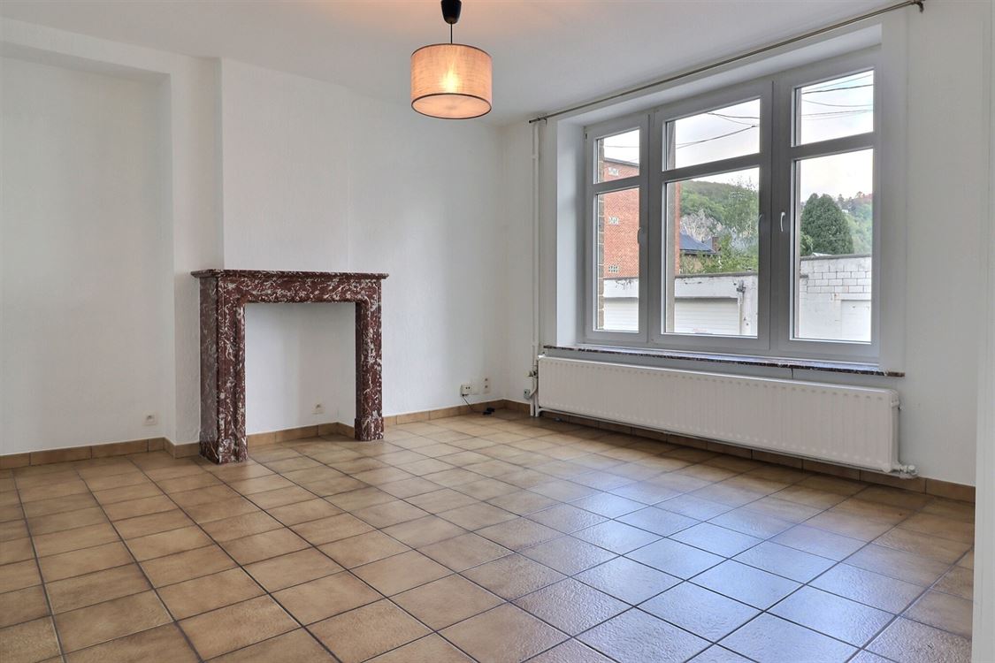 Villa/maison/ferme à PROFONDEVILLE (2 chambres)