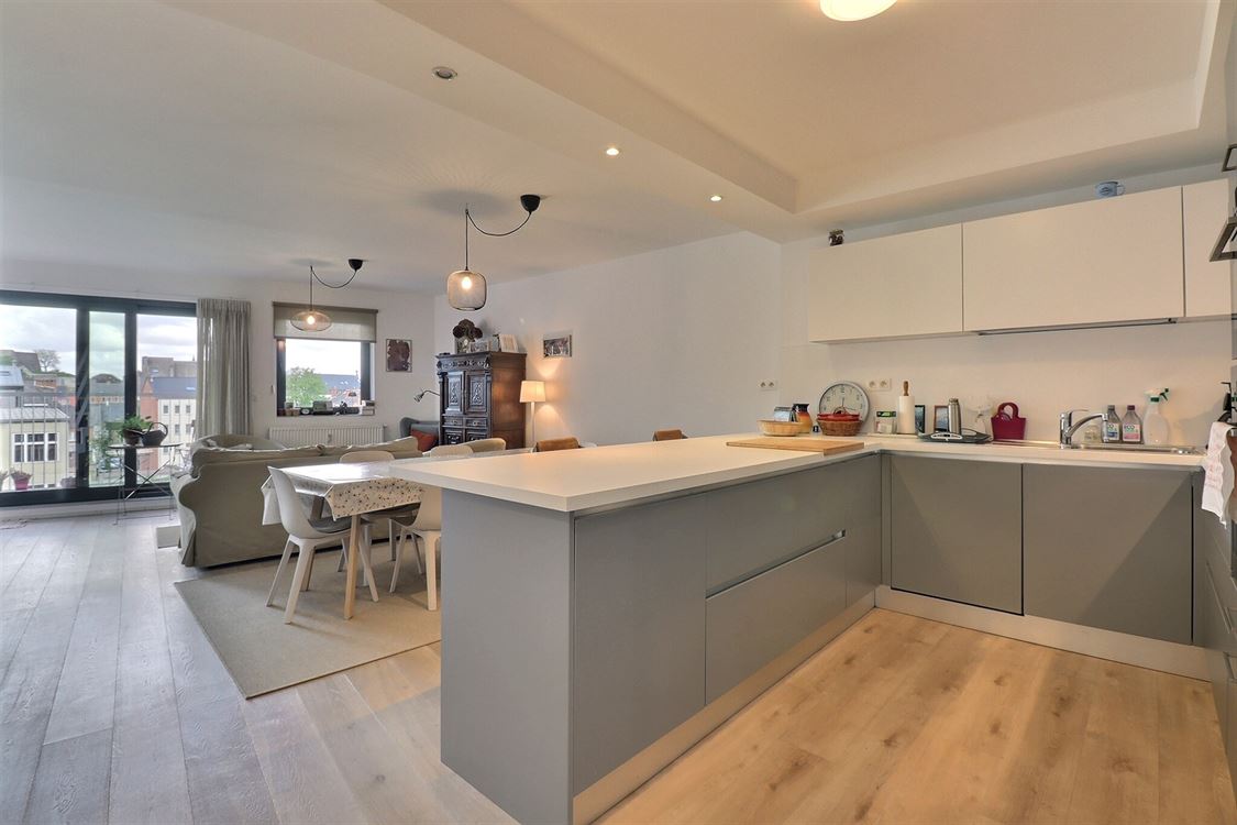 Appartement à JAMBES (3 chambres)