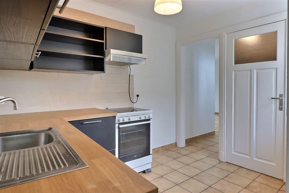 Villa/maison/ferme à PROFONDEVILLE (2 chambres)