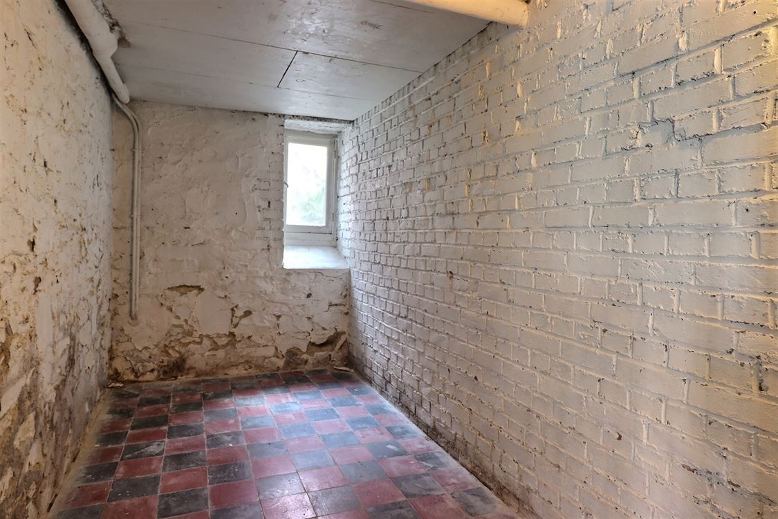 Villa/maison/ferme à PROFONDEVILLE (2 chambres)