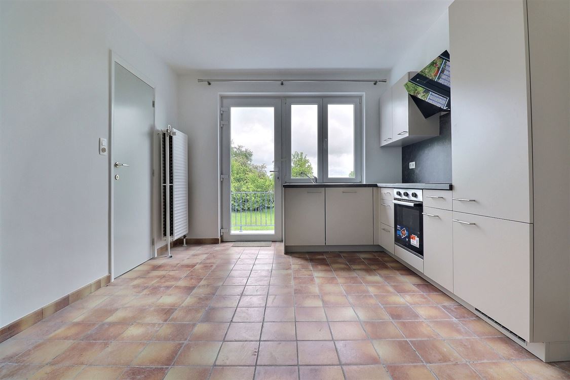 Villa/maison/ferme à Lesve (3 chambres)