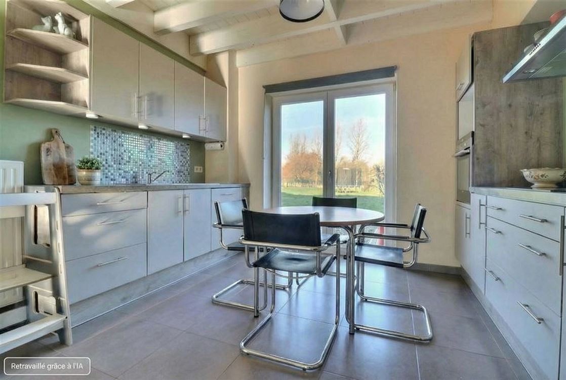 Villa/maison/ferme à Bois-De-Villers (3 chambres)