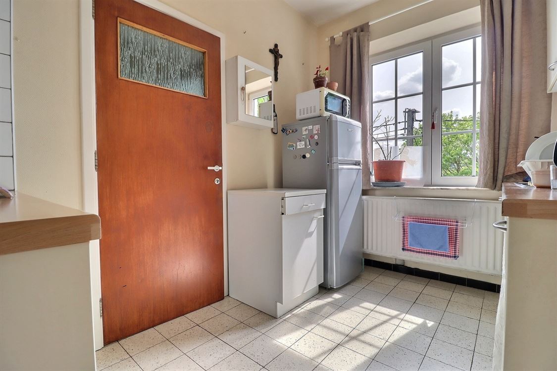 Villa/maison/ferme à MALONNE (6 chambres)