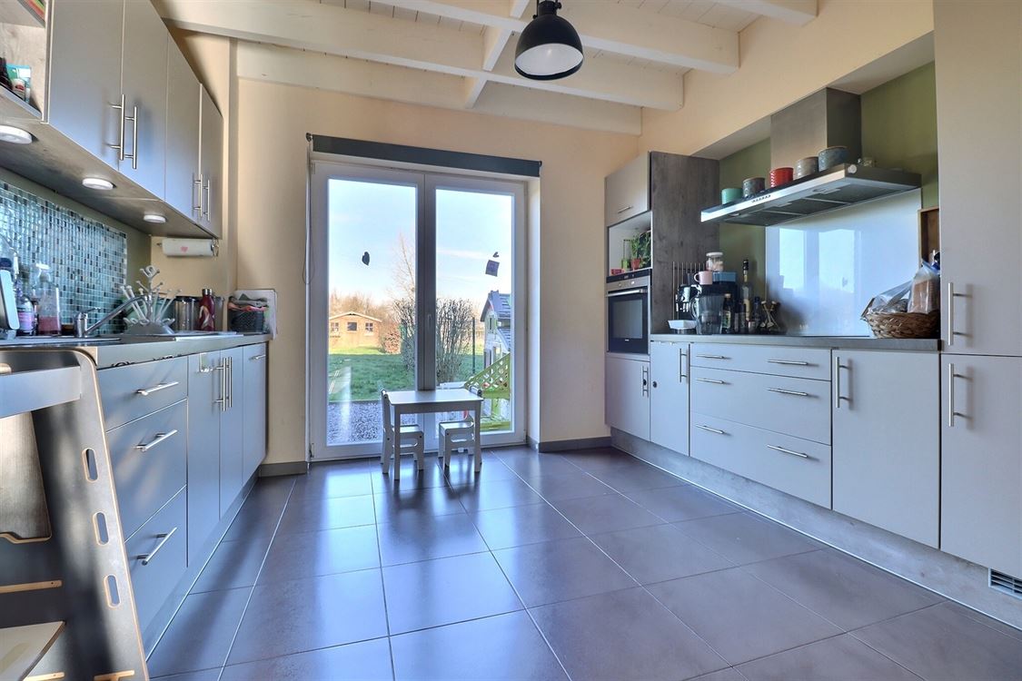 Villa/maison/ferme à Bois-De-Villers (3 chambres)