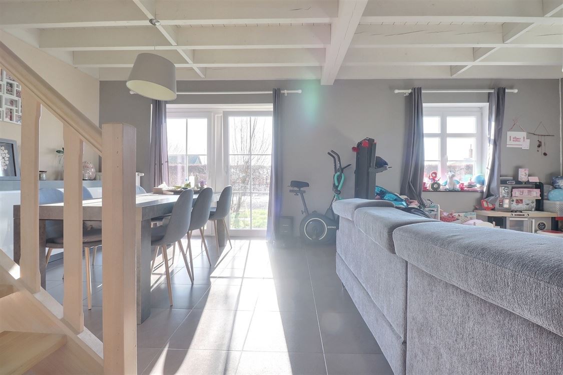 Villa/maison/ferme à Bois-De-Villers (3 chambres)
