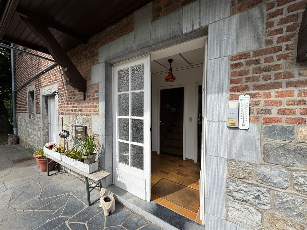 Villa/maison/ferme à MALONNE (6 chambres)