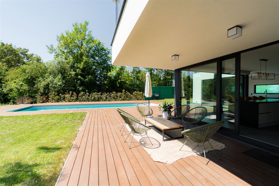Villa/maison/ferme à CORROY-LE-CHÂTEAU (4 chambres)