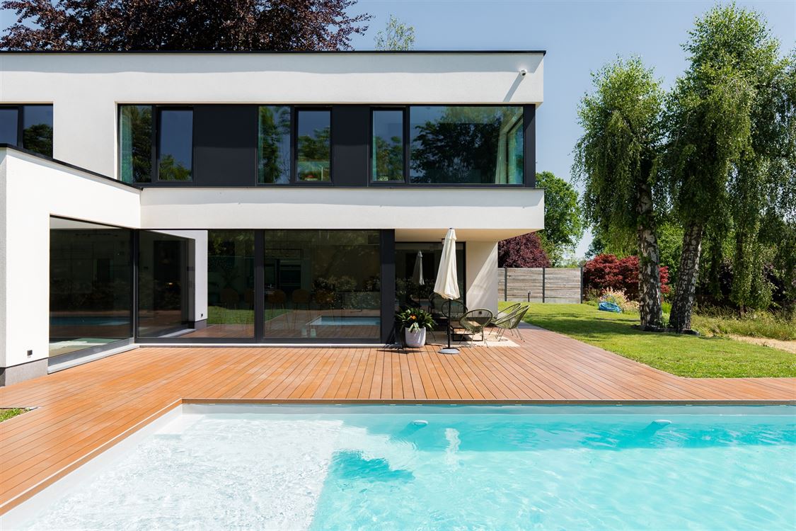 Villa/maison/ferme à CORROY-LE-CHÂTEAU (4 chambres)