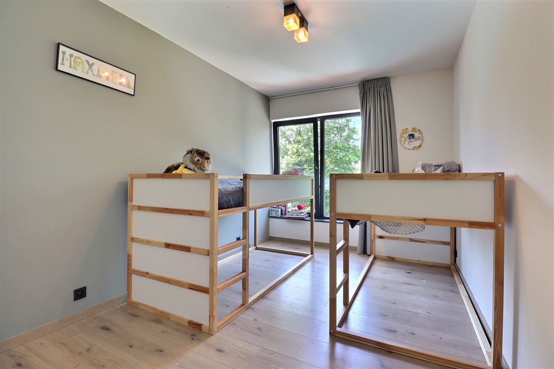 Villa/maison/ferme à CORROY-LE-CHÂTEAU (4 chambres)