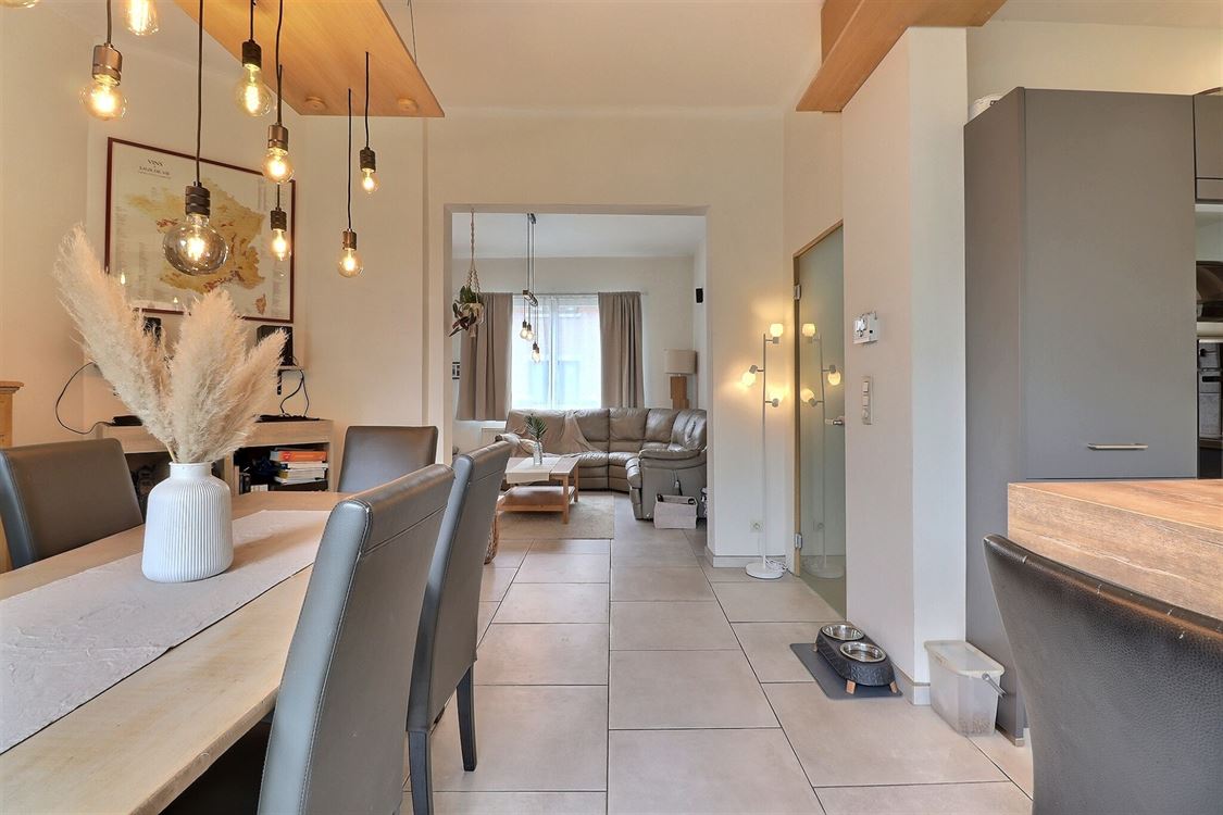Villa/maison/ferme à Namur (4 chambres)