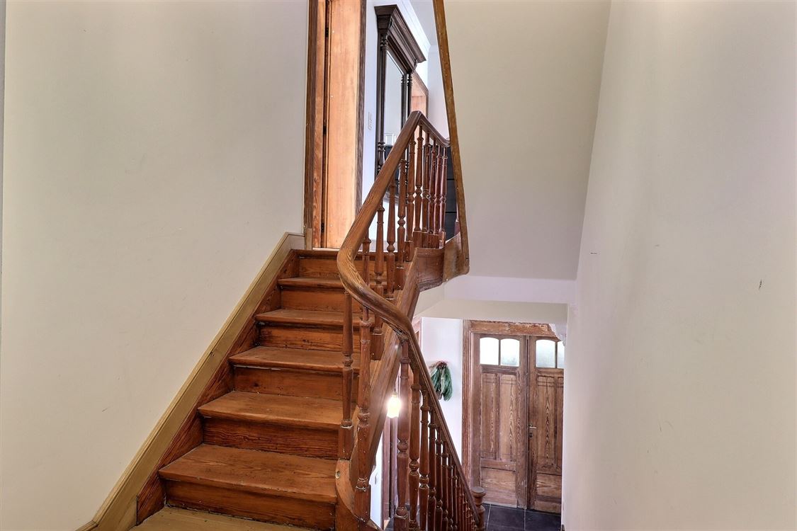 Villa/maison/ferme à WÉPION (7 chambres)