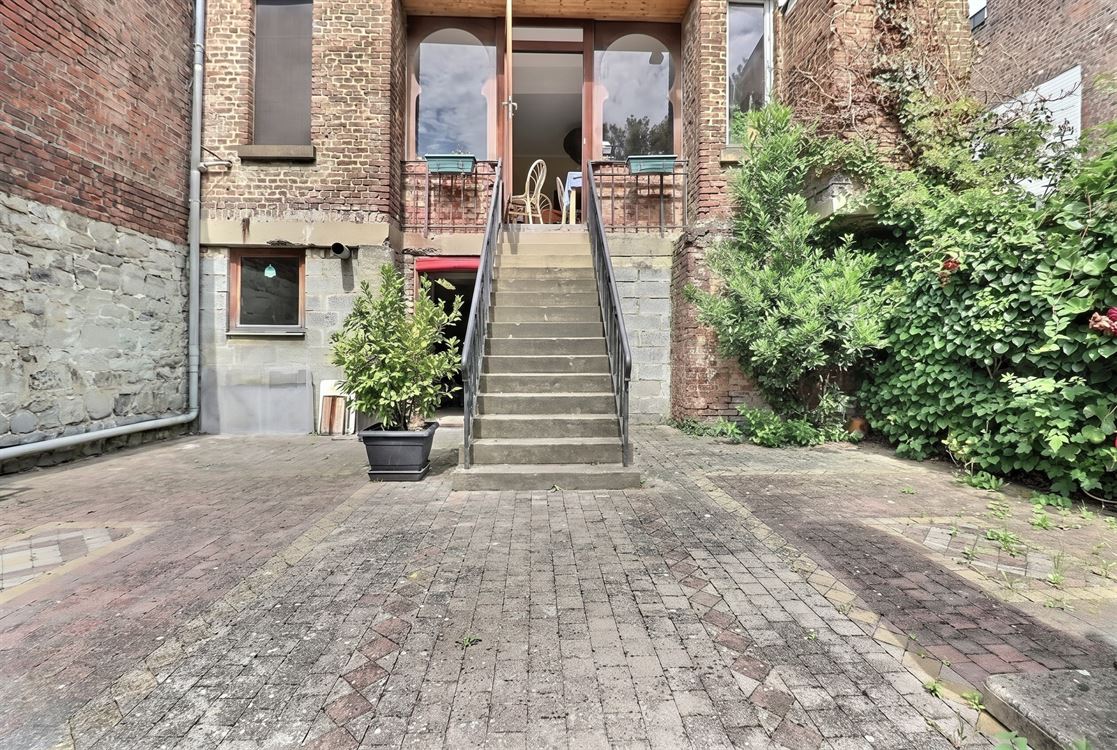 Local commercial à NAMUR (0 chambre)