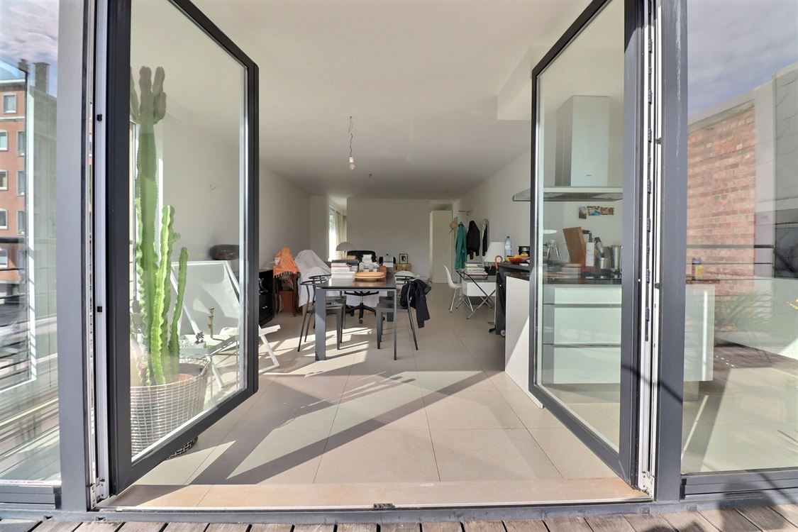 Appartement à JAMBES (1 chambre)