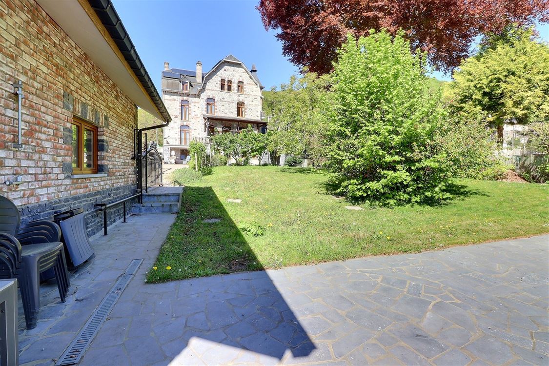 Villa/maison/ferme à WÉPION (7 chambres)