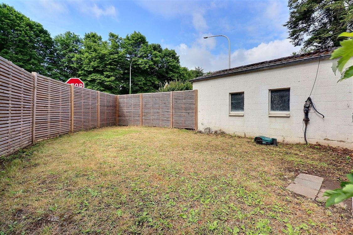 Villa/maison/ferme à PROFONDEVILLE (3 chambres)