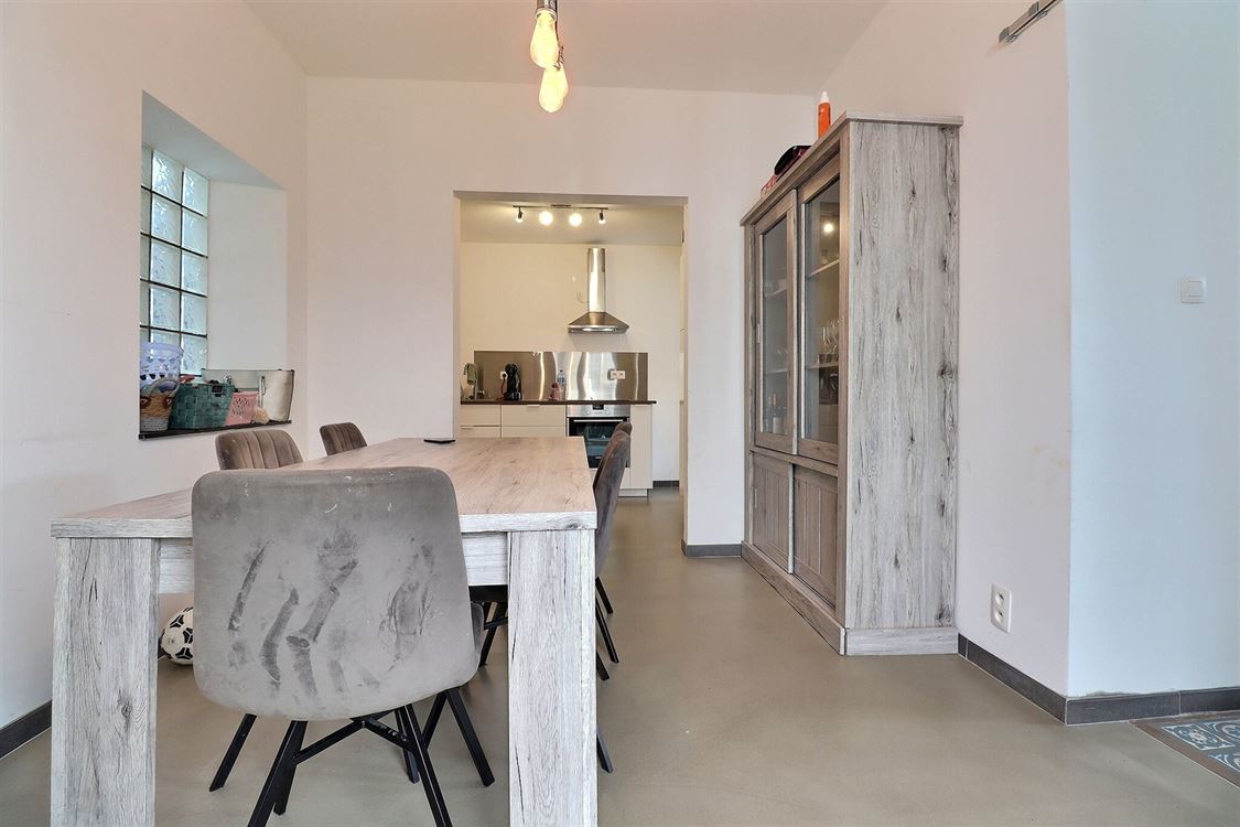 Villa/maison/ferme à PROFONDEVILLE (3 chambres)