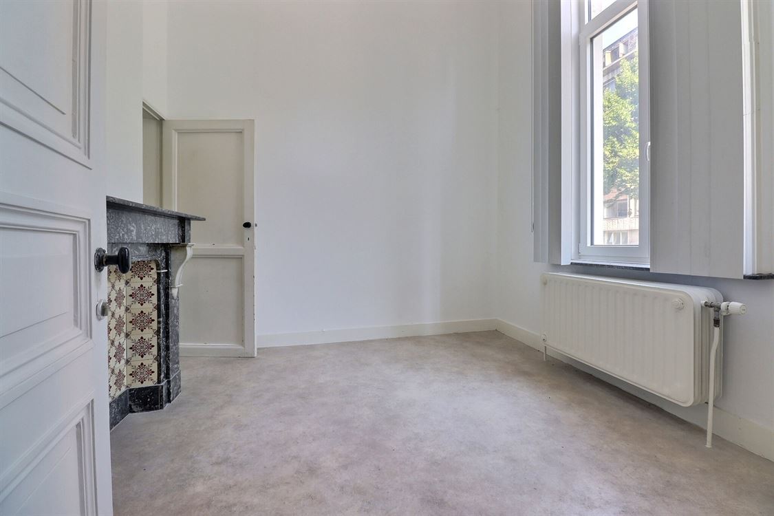 Local commercial à NAMUR (0 chambre)