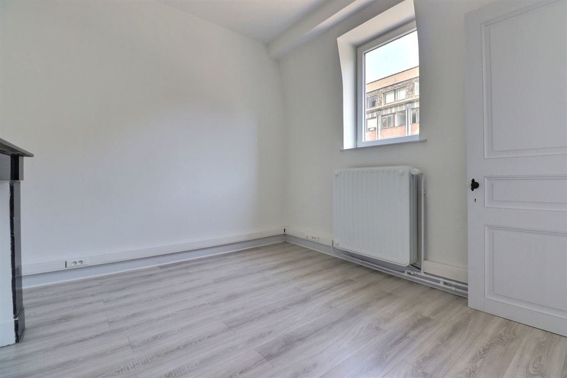 Local commercial à NAMUR (0 chambre)