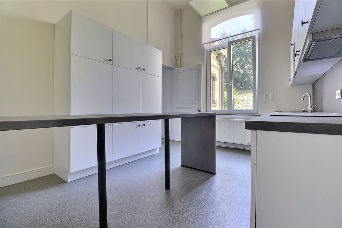 Local commercial à NAMUR (0 chambre)