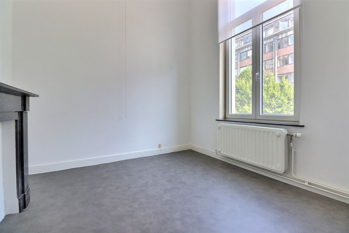 Local commercial à NAMUR (0 chambre)