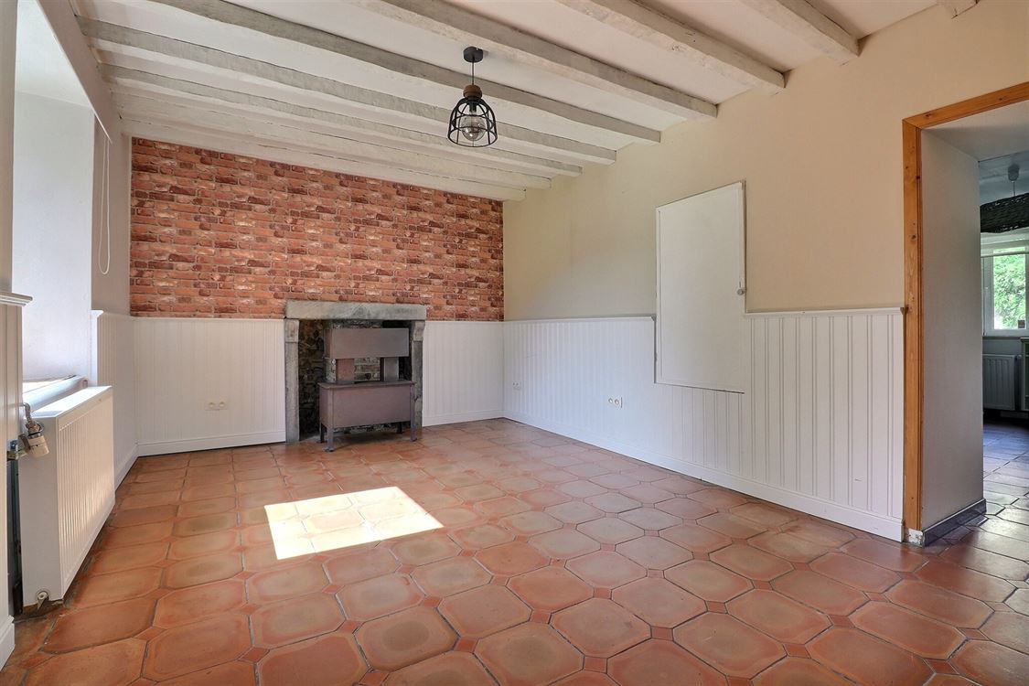 Villa/maison/ferme à FURNAUX (5 chambres)