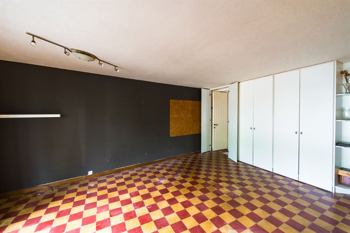 Immeuble de rapport à JAMBES (4 chambres)