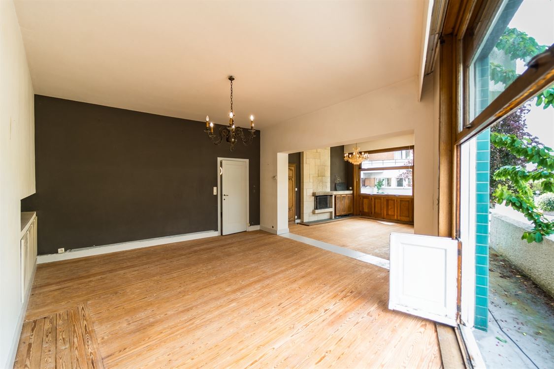 Immeuble de rapport à JAMBES (4 chambres)
