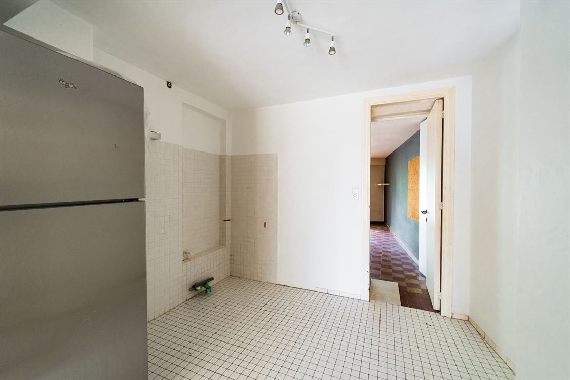 Immeuble de rapport à JAMBES (4 chambres)