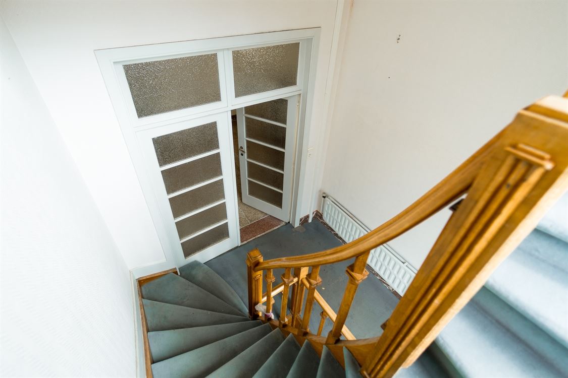 Immeuble de rapport à JAMBES (4 chambres)