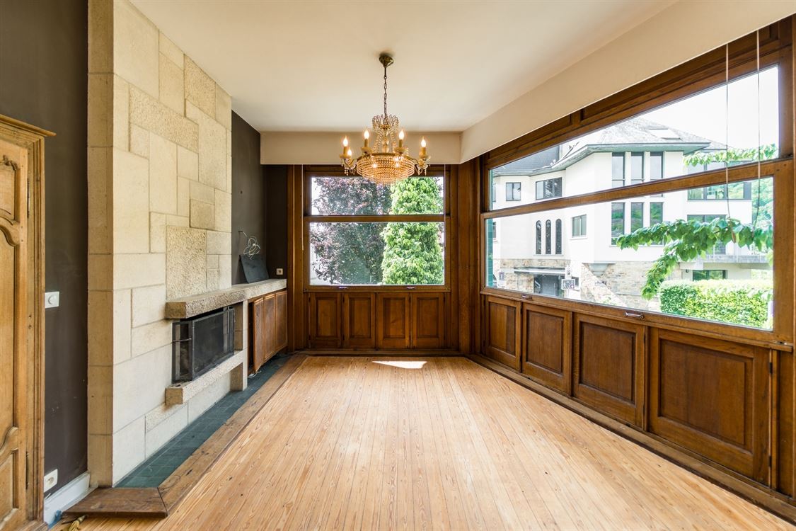 Immeuble de rapport à JAMBES (4 chambres)