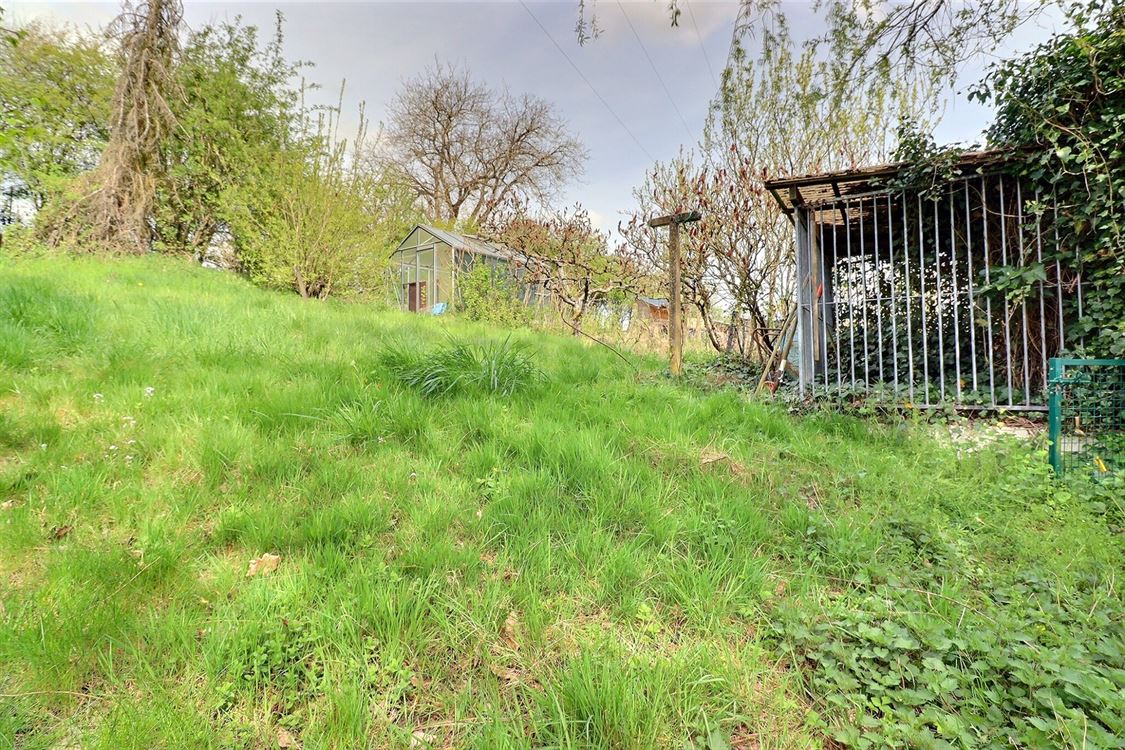 Villa/maison/ferme à FURNAUX (3 chambres)