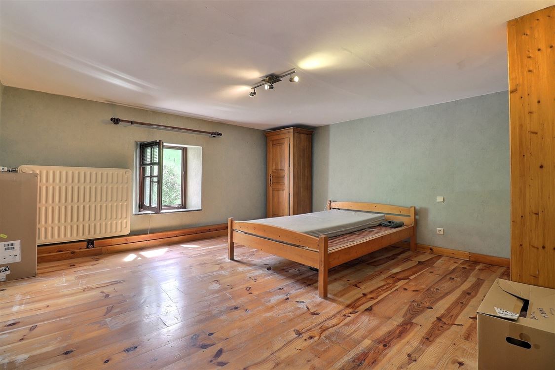 Villa/maison/ferme à FURNAUX (3 chambres)
