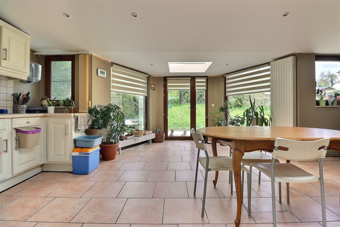 Villa/maison/ferme à FURNAUX (3 chambres)