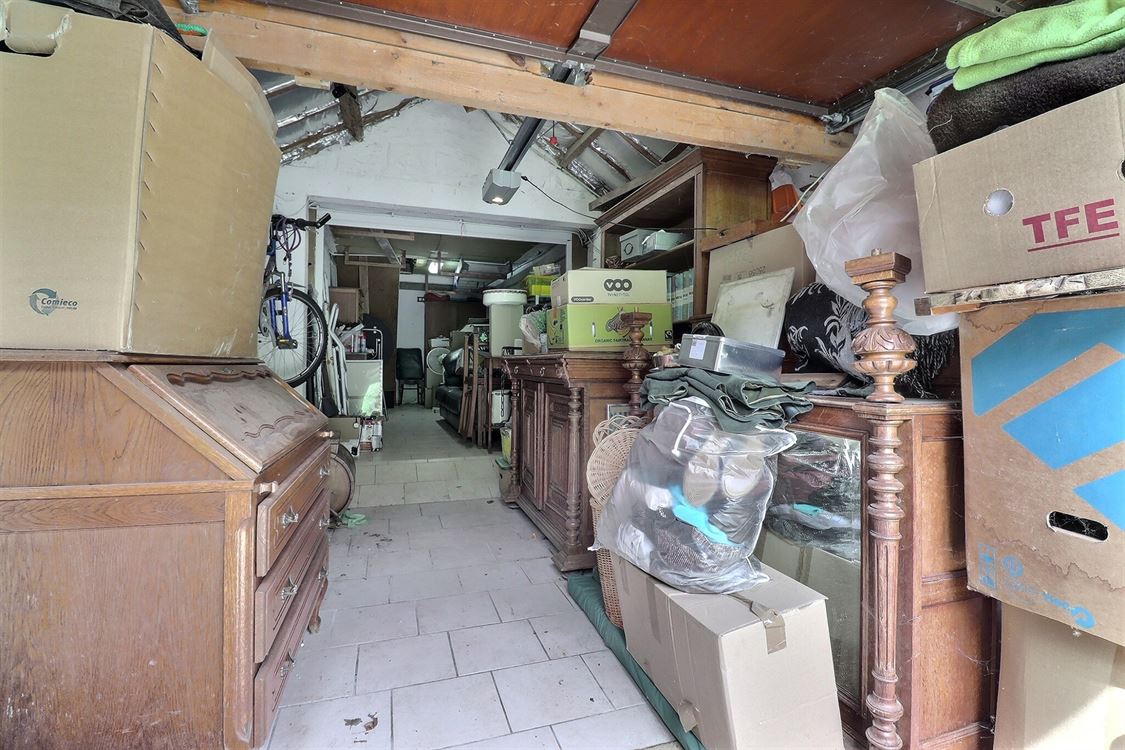 Villa/maison/ferme à FURNAUX (3 chambres)