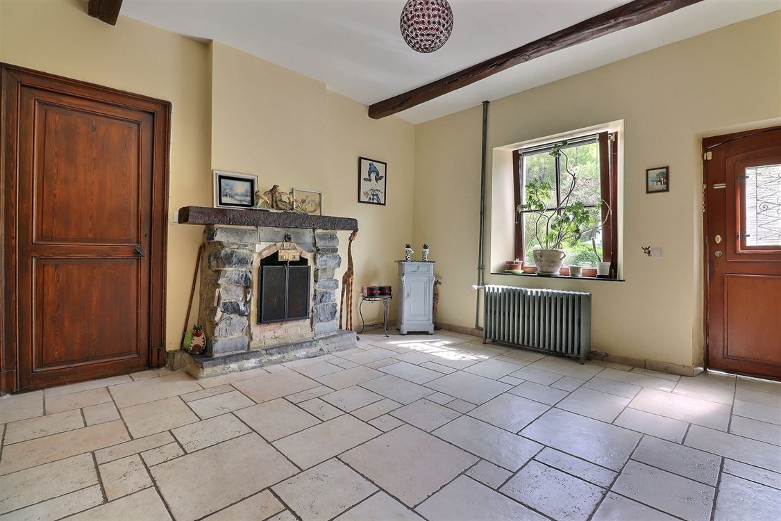 Villa/maison/ferme à FURNAUX (3 chambres)