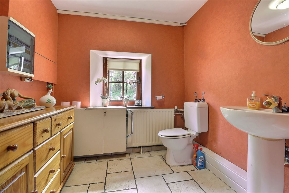 Villa/maison/ferme à FURNAUX (3 chambres)