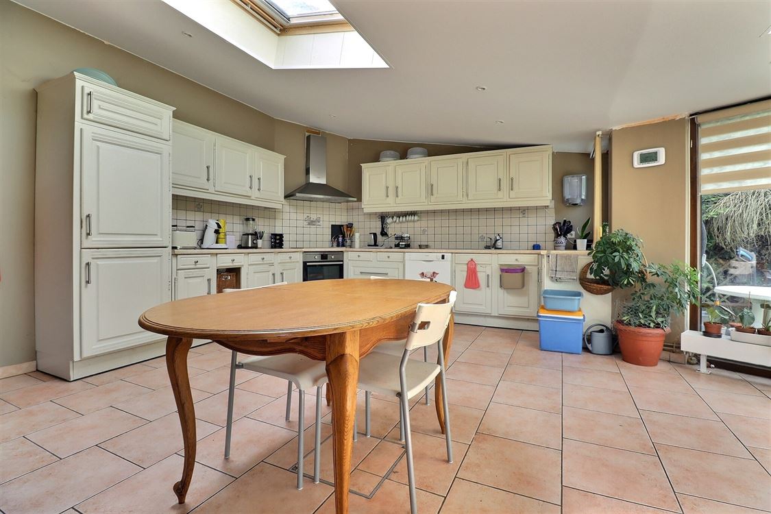 Villa/maison/ferme à FURNAUX (3 chambres)