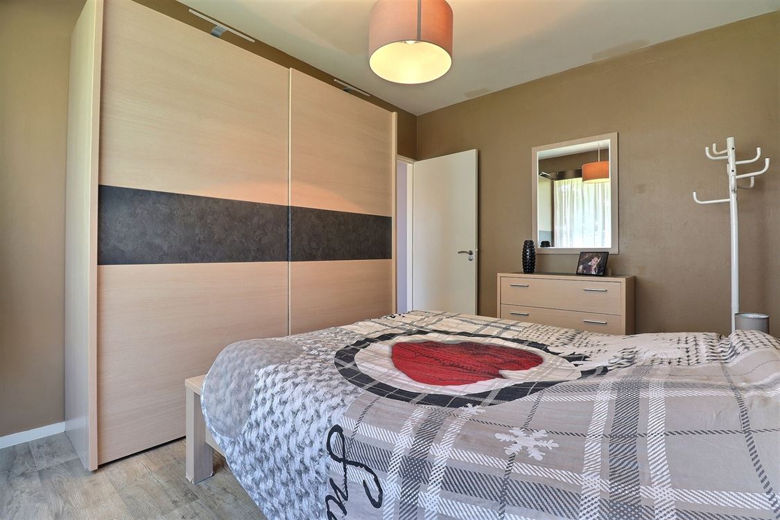 Appartement à JAMBES (2 chambres)