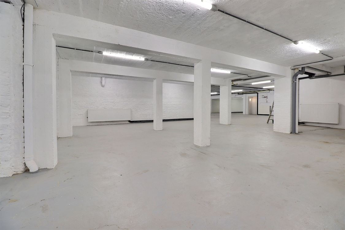 Local commercial à NAMUR (0 chambre)