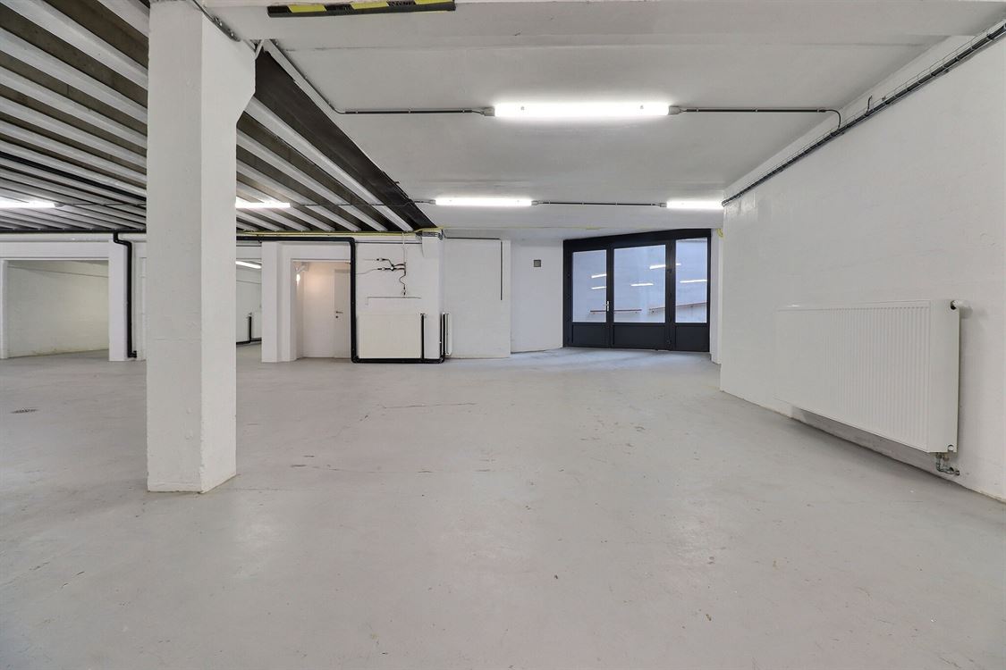 Local commercial à NAMUR (0 chambre)