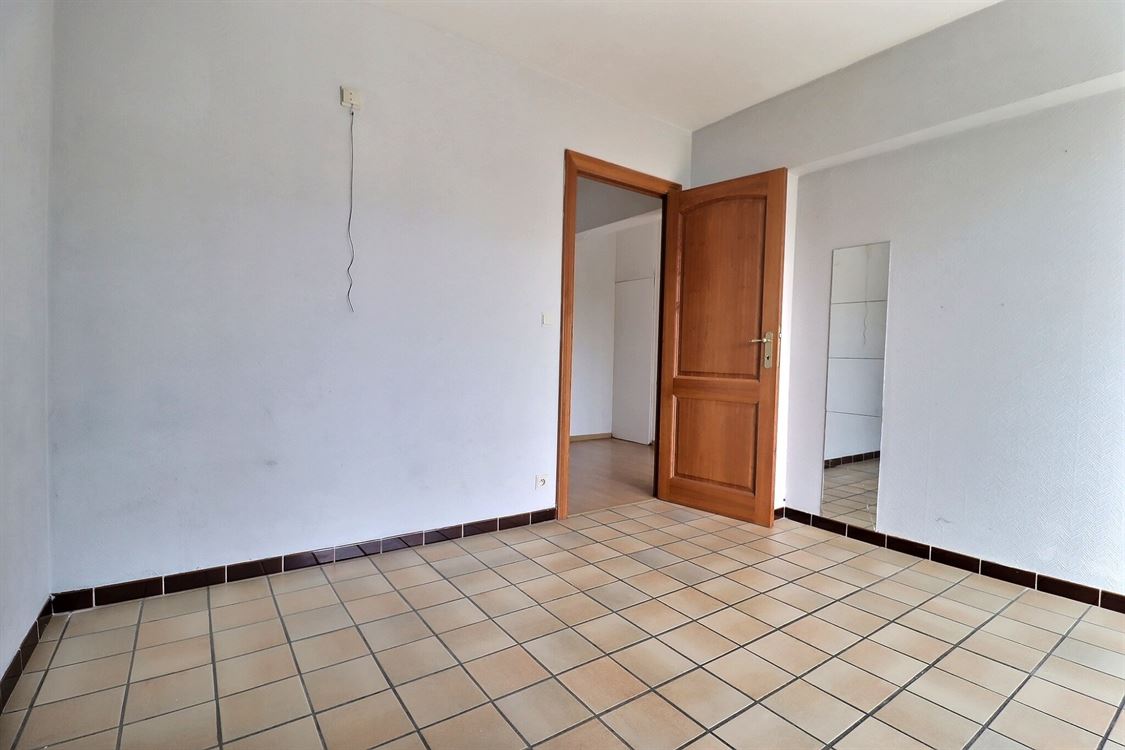 Appartement à JAMBES (2 chambres)